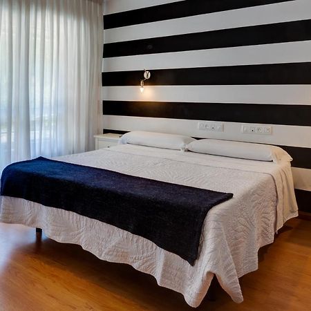 Hostel Costa خيخون المظهر الخارجي الصورة