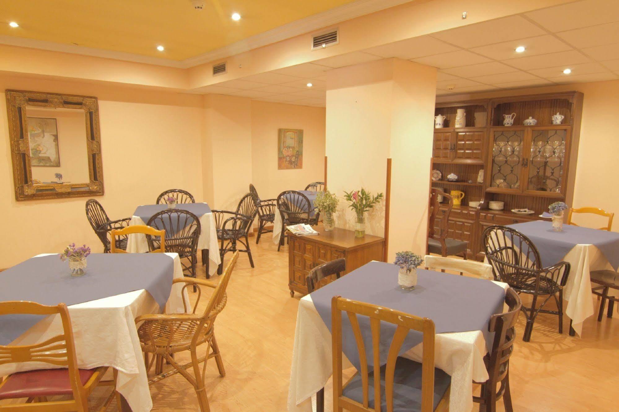 Hostel Costa خيخون المظهر الخارجي الصورة