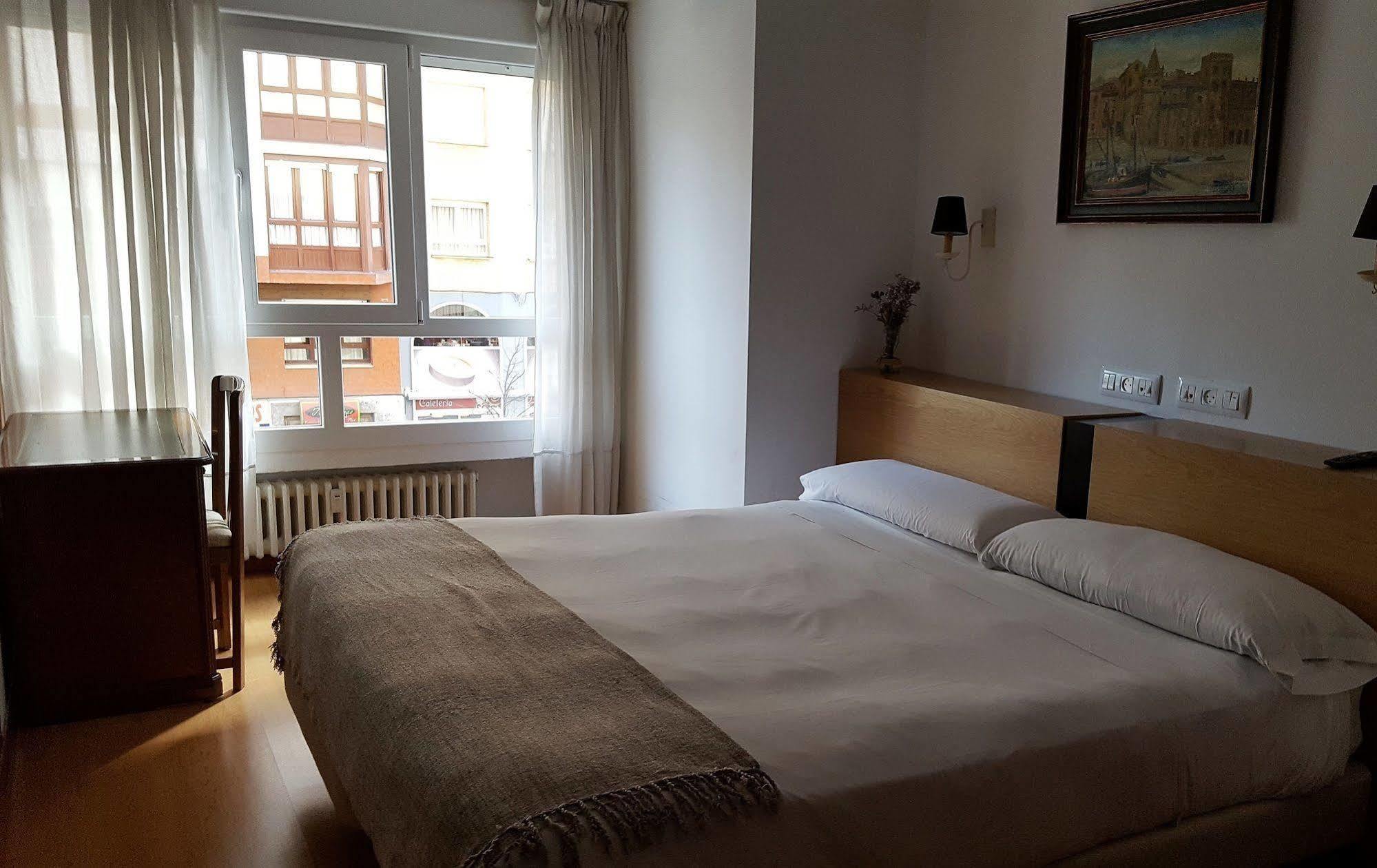 Hostel Costa خيخون المظهر الخارجي الصورة